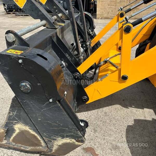 JCB 3CX PLUS