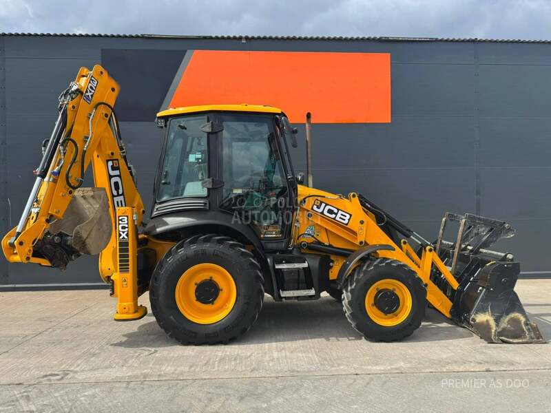 JCB 3CX PLUS