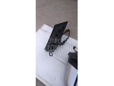 Desni el. retrovizor za Ford C-Max od 2003. do 2008. god.