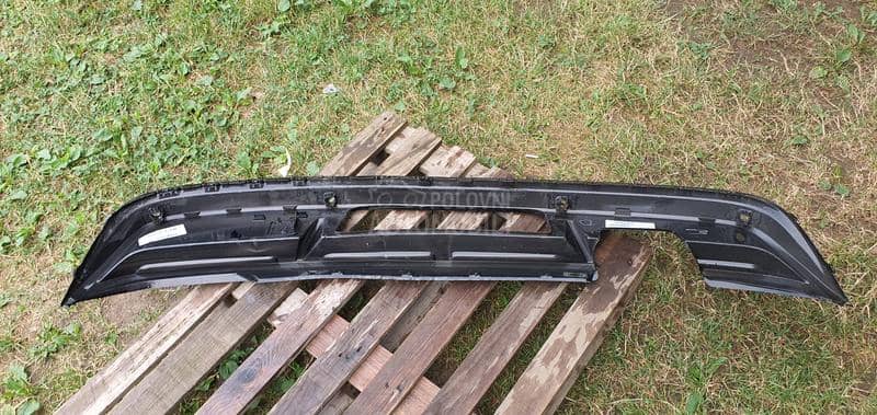 spojler zadnjieg branika