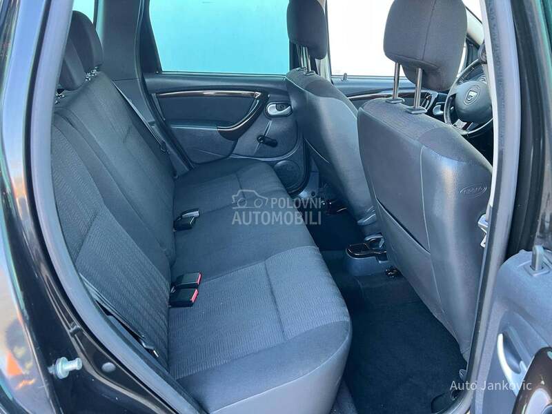 Dacia Duster 1.5 dci  4 x 4