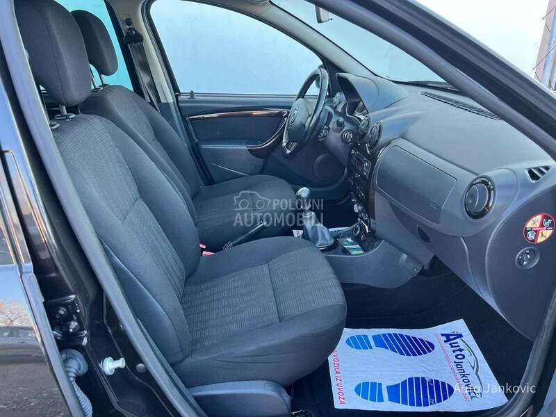 Dacia Duster 1.5 dci  4 x 4