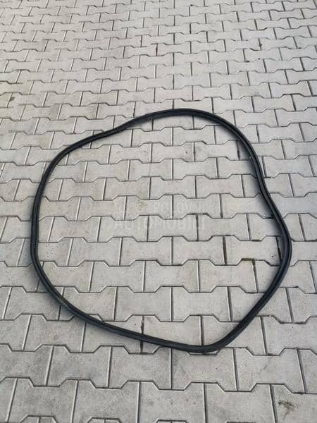 gumeni keder gepek vrata Wagon