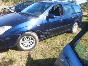 Ford Focus 2002. god. -  kompletan auto u delovima