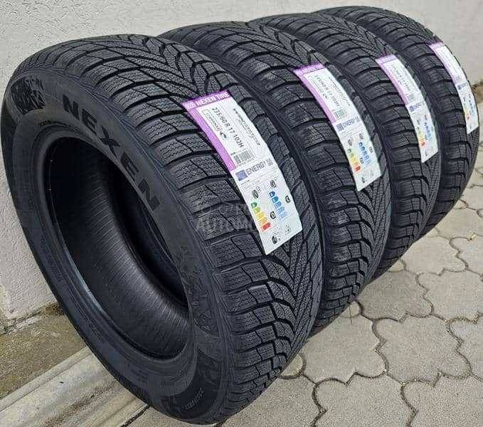 Nexen 235/60 R17 Zimska