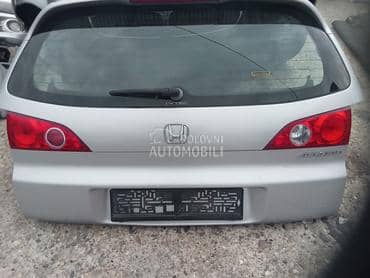 Hauba zadnja za Honda Accord od 2002. do 2005. god.