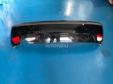 Branik  zadnji za Ford Focus od 2001. do 2004. god.