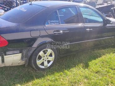 Crna zadnja leva vrata za Mercedes Benz E Klasa