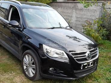 Volkswagen Tiguan -  kompletan auto u delovima