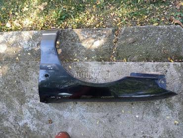 krilo za Ford Mondeo od 1993. do 1996. god.