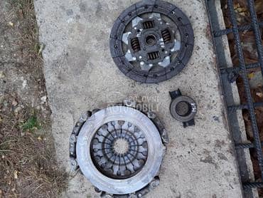 set kvacila 1.8b za Ford Mondeo od 1993. do 1996. god.