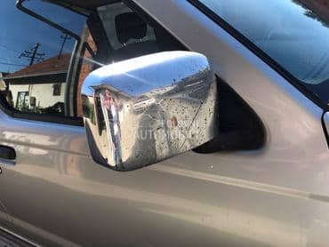 retrovizor za Nissan Navara od 2000. do 2004. god.