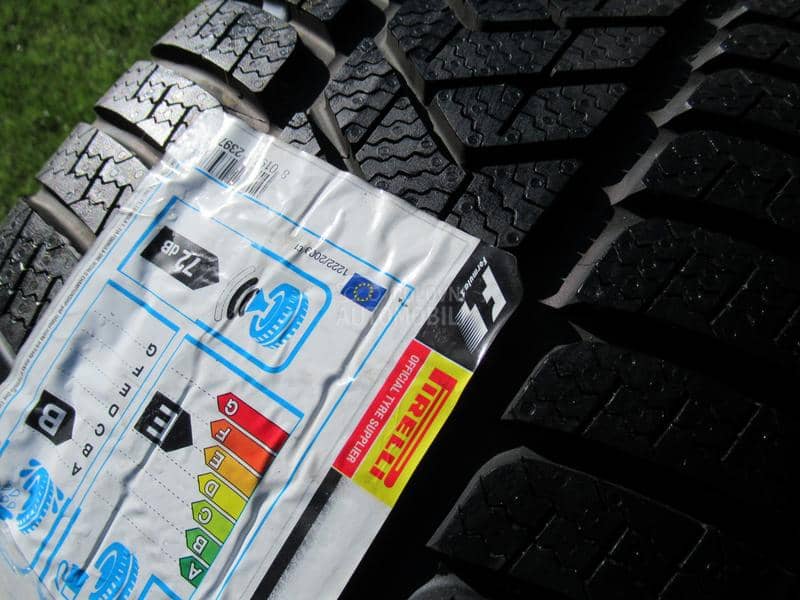 Pirelli 245/40 R19 Zimska