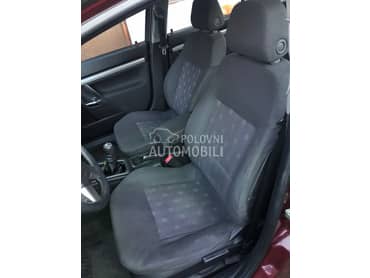 Enterijer sedista limuzina za Opel Vectra C