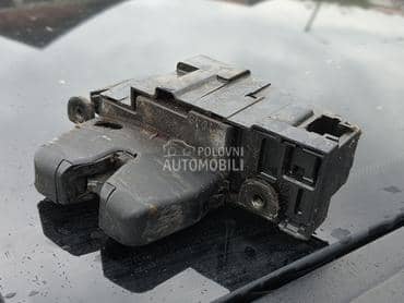 brava gepek vrata za Peugeot 207 od 2005. do 2012. god.