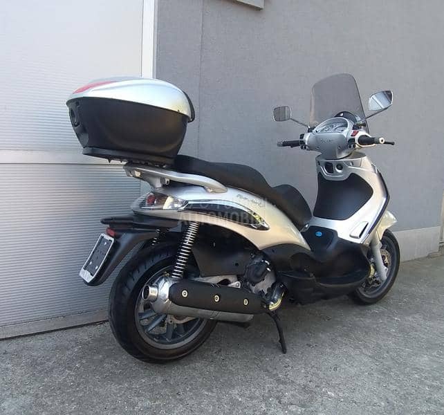 Piaggio Beverly Tourer 400ie