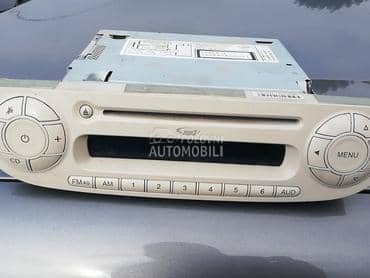 Stereo radio za Fiat 500