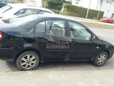 Volkswagen Polo -  kompletan auto u delovima