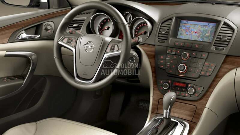 Delovi za Opel Insignia A.