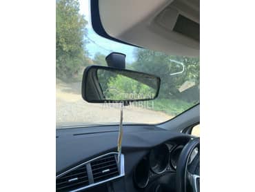 srednji retrovizor za Citroen C4 od 2010. do 2015. god.