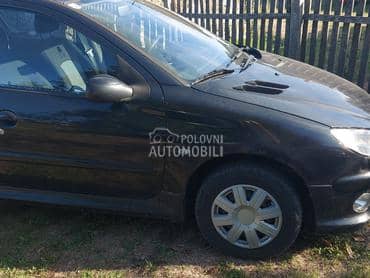 Prednja desna crna za Peugeot 206