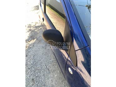 desni retrovizor za Citroen C1 od 2005. do 2010. god.