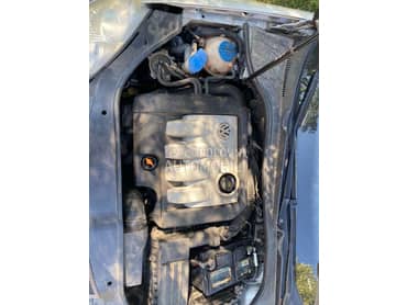 Glava motora 1.9 tdi za Volkswagen Golf 5 od 2004. do 2008. god.