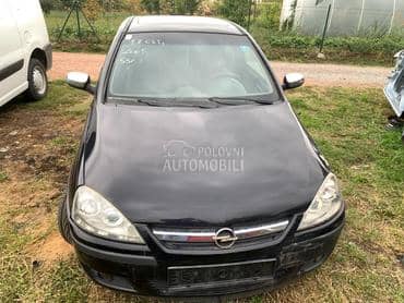 Prednji branik za Opel Corsa C od 2000. do 2004. god.