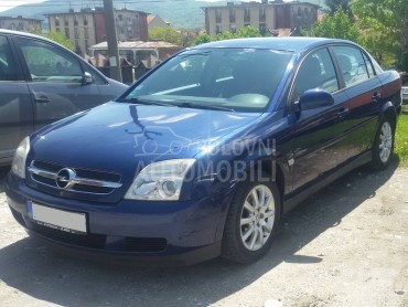 Opel Vectra C -  kompletan auto u delovima