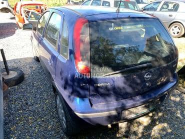 leva vrata za Opel Corsa C od 2000. do 2004. god.