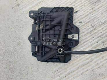 nosac akomulatora za Škoda Superb od 2008. do 2013. god.