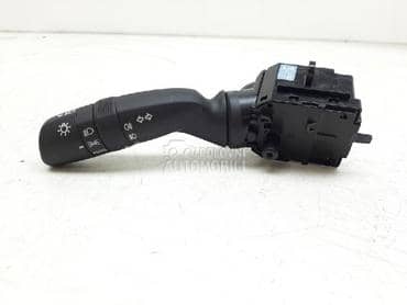 Ručica žmigavaca za Toyota RAV 4 od 2006. do 2023. god.