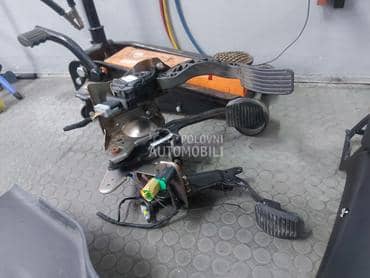 Pedale kocnice i kvacila za Peugeot 207