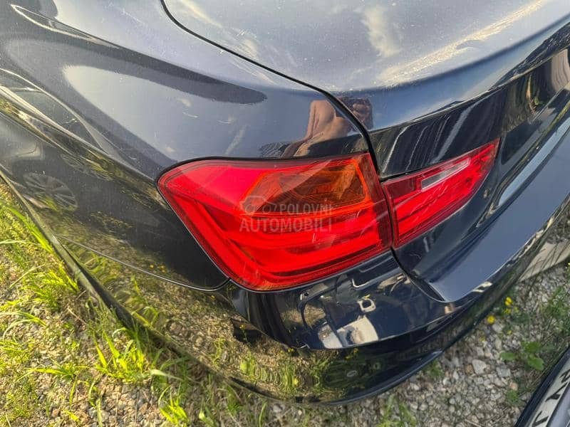 KRILO Vrata Hauba polustranica