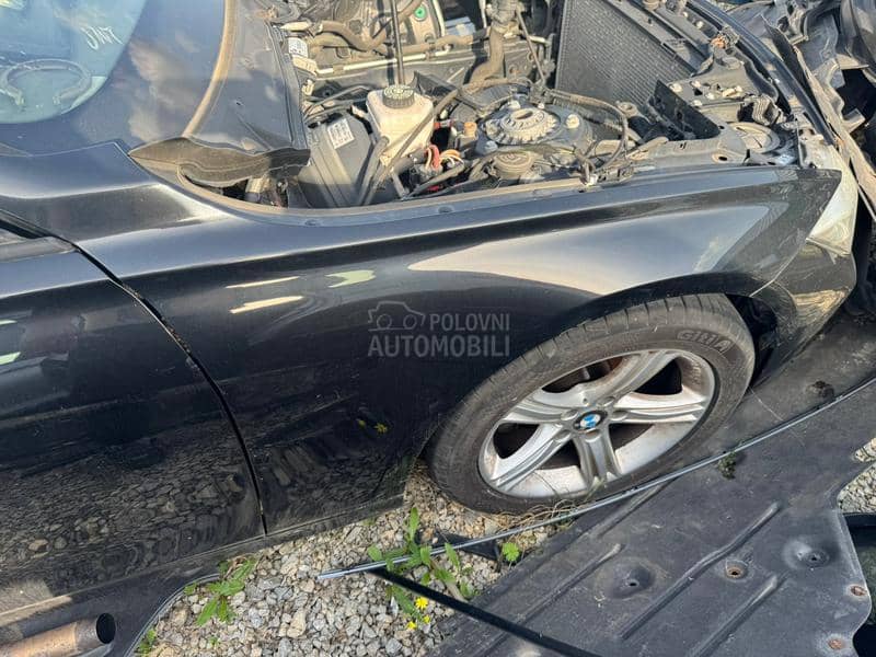 KRILO Vrata Hauba polustranica