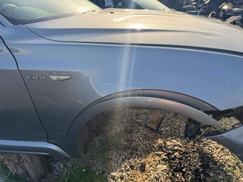 KRILO Vrata Hauba polustranica