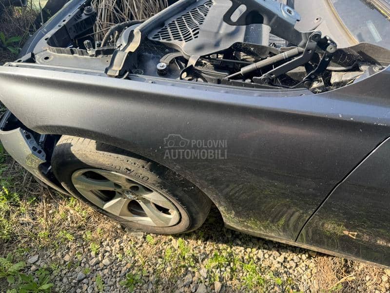 KRILO Vrata Hauba polustranica