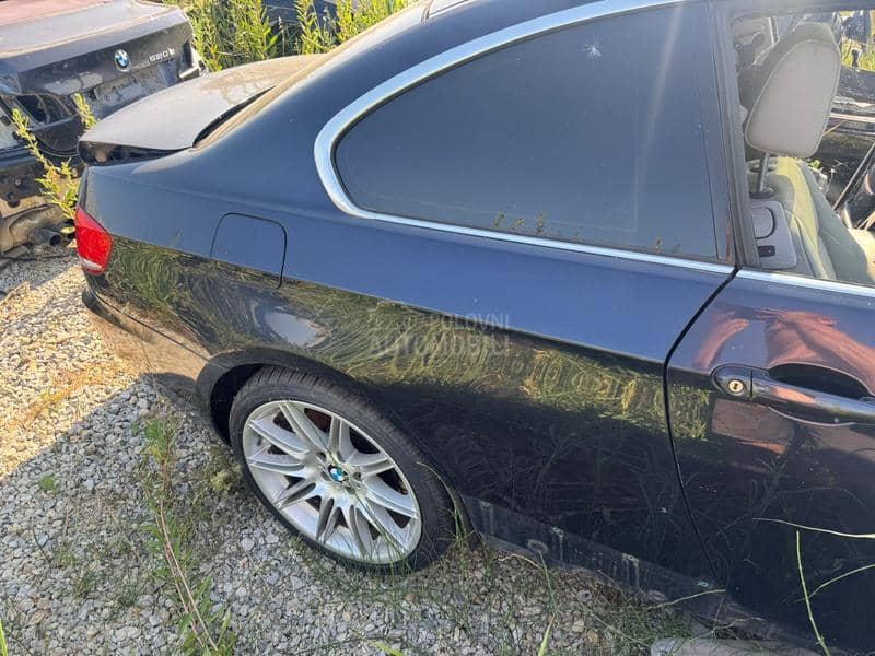 KRILO Vrata Hauba polustranica