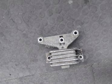 Nosač motora 1,4i za Peugeot 207