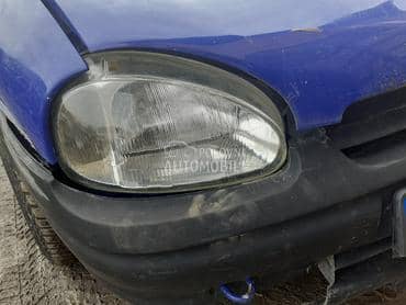 desni far za Opel Corsa B