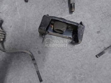 Nosač motora 1,4i za Peugeot 206
