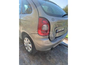 Stop svetla za Citroen Xsara Picasso od 2000. do 2006. god.