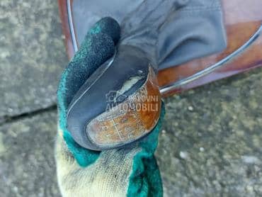 rucica menjaca 6b za Mercedes Benz E Klasa od 2000. do 2012. god.