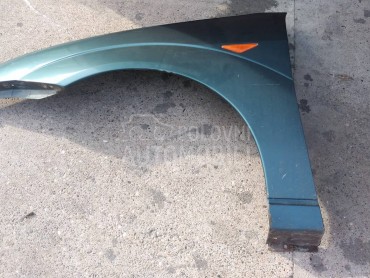 Levo krilo za Ford Focus od 1998. do 2004. god.