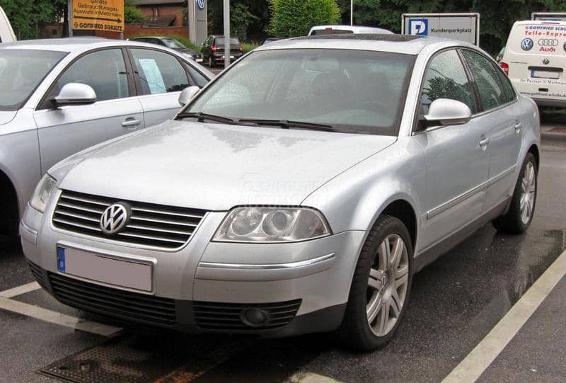 Volkswagen Passat B5 -  kompletan auto u delovima