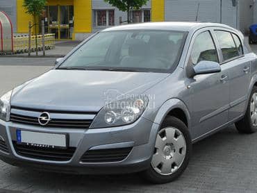 Opel Astra H -  kompletan auto u delovima