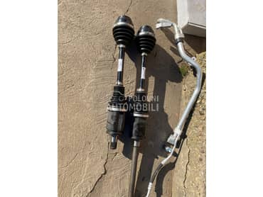 Prednje poluosovine G30 za BMW Serija 5 od 2017. do 2020. god.