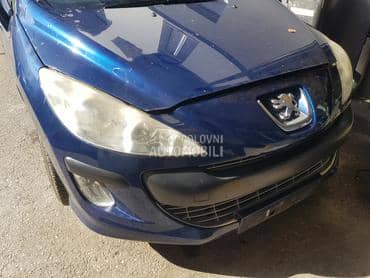 Peugeot 308 delovi 2008. god. -  kompletan auto u delovima