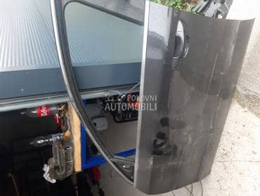 brava gepeka za Škoda Superb od 2008. do 2013. god.