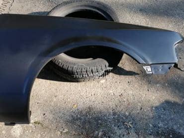 Krilo desno za Ford Escort